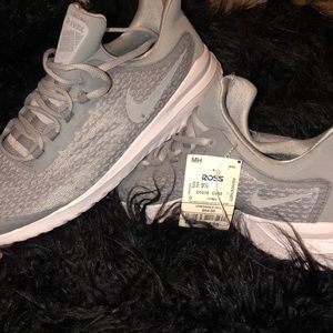 Men’s Renew Rival Nike Sneakers